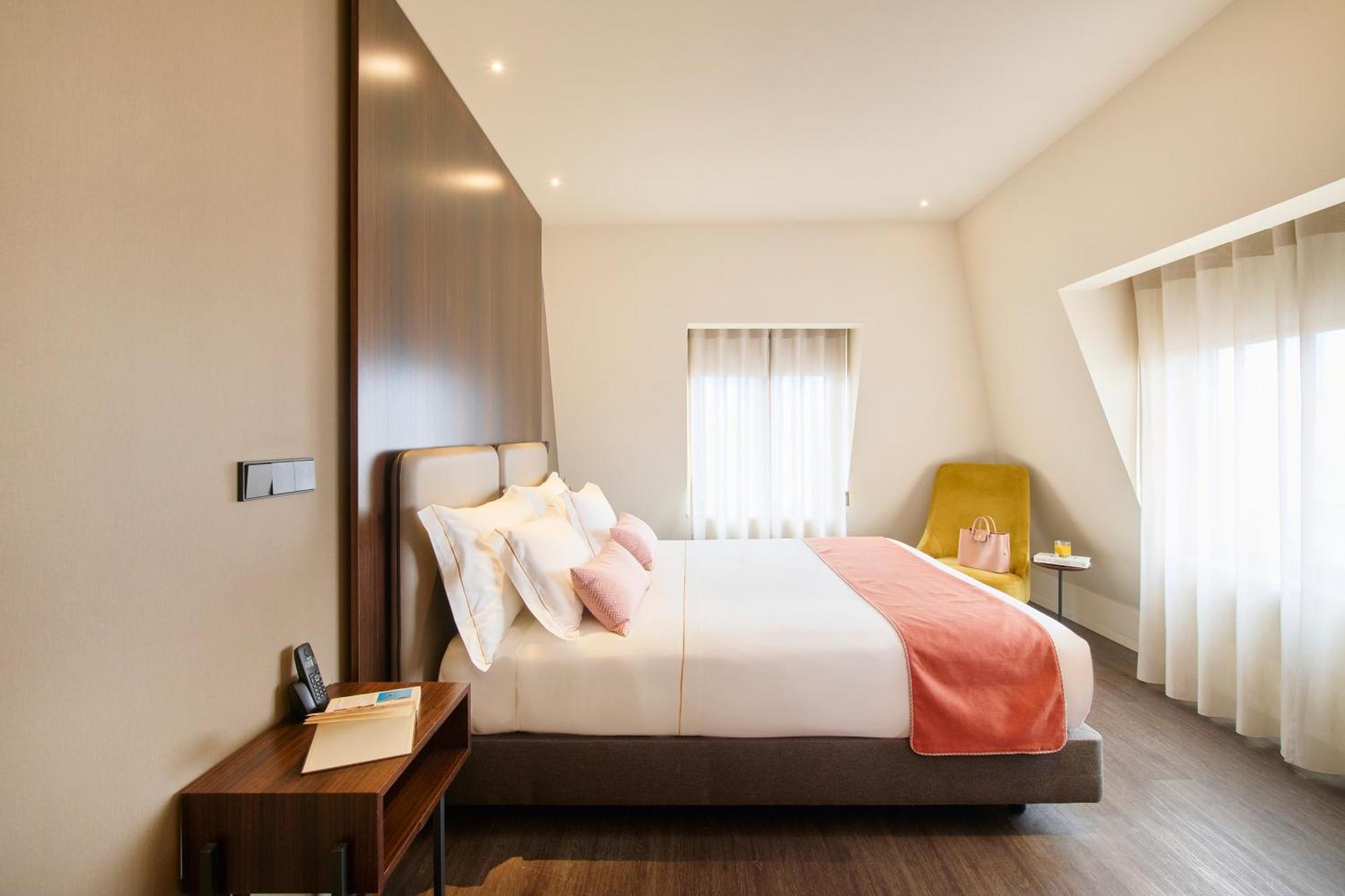 Hotel Moon & Sun 4*